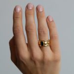 Astrid Gyűrű aranyozott fekete cirkónia kővel Souveraine Jewelry