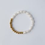 Hanna karlánc 18 karátos arannyal borított nemesacél fehér gyöngy- Souveraine Jewelry